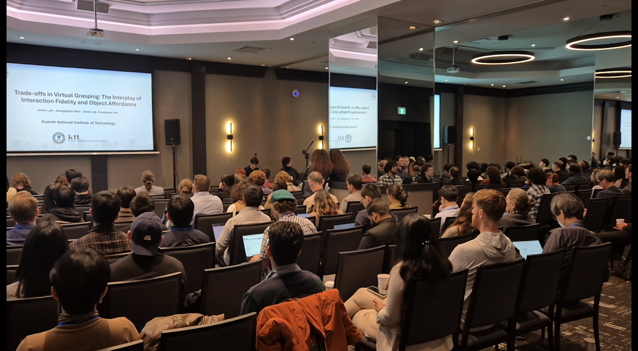 25.11. Paper Presentation at VRST 2025